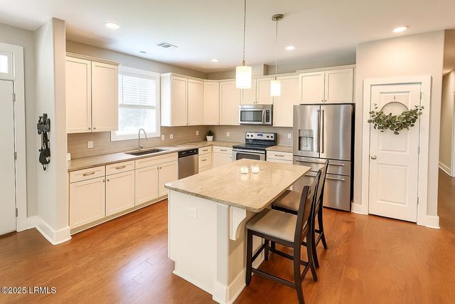 29 Downing Drive, Beaufort, SC 29907