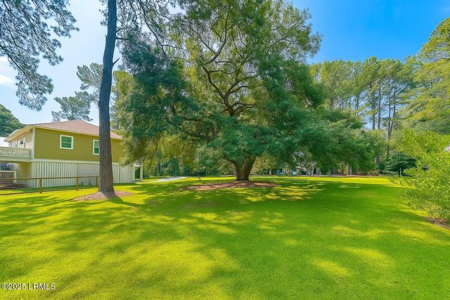 29 Downing Drive, Beaufort, SC 29907