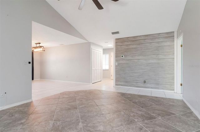 303 BARSTOW COURT, Sun City Center, FL 33573