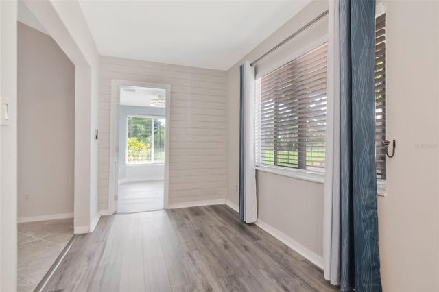 303 BARSTOW COURT, Sun City Center, FL 33573