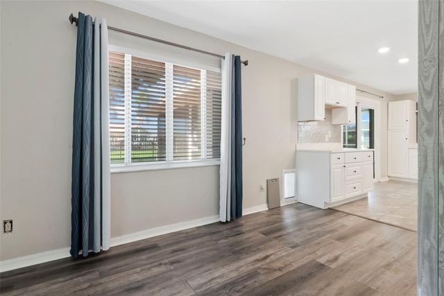 303 BARSTOW COURT, Sun City Center, FL 33573