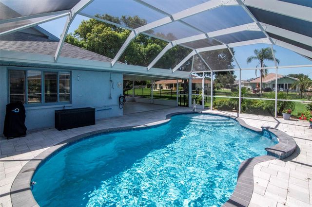 303 BARSTOW COURT, Sun City Center, FL 33573