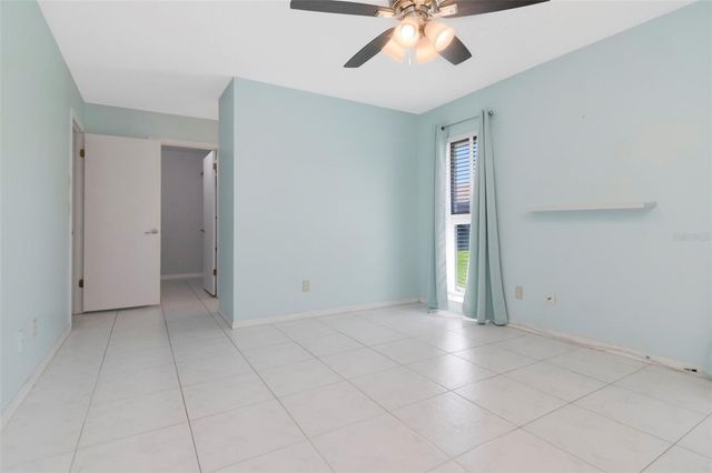 303 BARSTOW COURT, Sun City Center, FL 33573