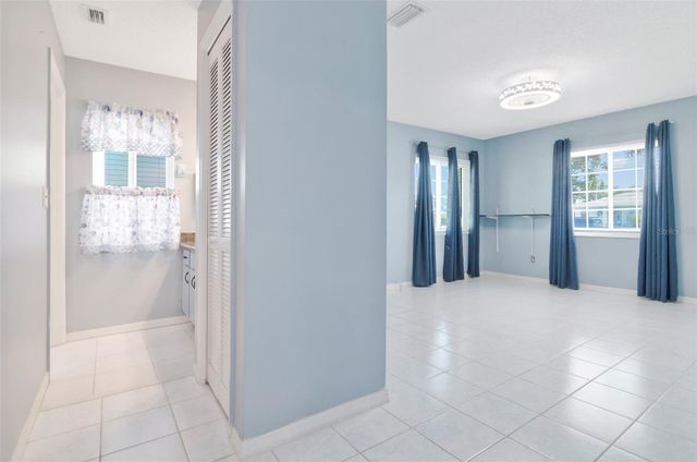 303 BARSTOW COURT, Sun City Center, FL 33573