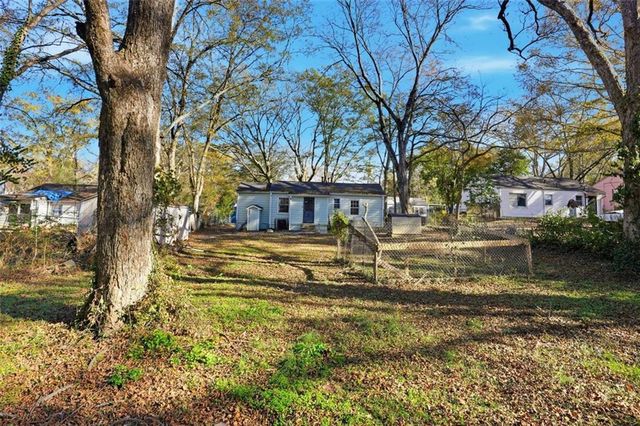 4765 Manse Drive, Forest Park, GA 30297