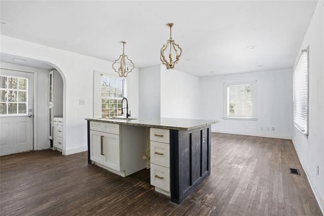 4765 Manse Drive, Forest Park, GA 30297