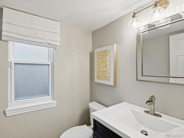 8140 Storm King Peak, Littleton, CO 80127