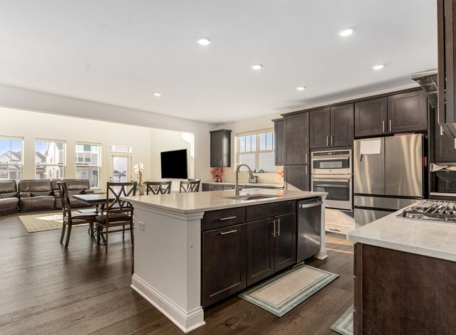 16112 S Dana Drive, Plainfield, IL 60586