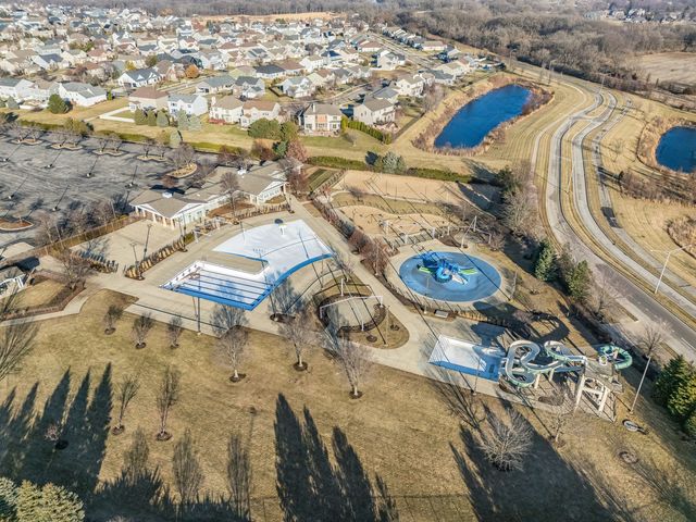 16112 S Dana Drive, Plainfield, IL 60586