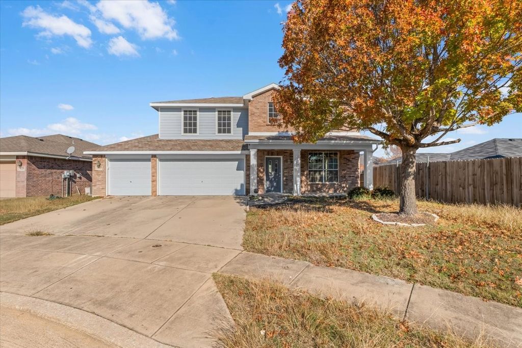 3625 Black Ranch Court, Fort Worth, TX 76262