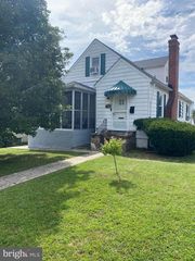 4401 GLENMORE AVE, Baltimore, MD 21206