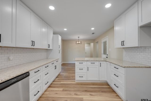 3102 Faith Ln, Tyler, TX 75701