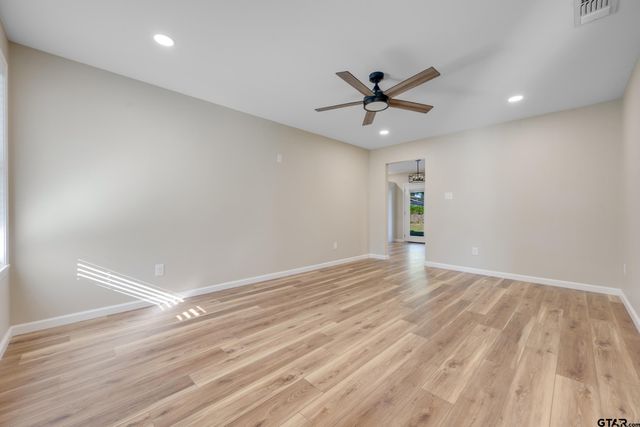 3102 Faith Ln, Tyler, TX 75701