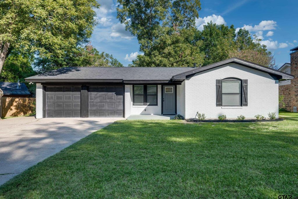 3102 Faith Ln, Tyler, TX 75701