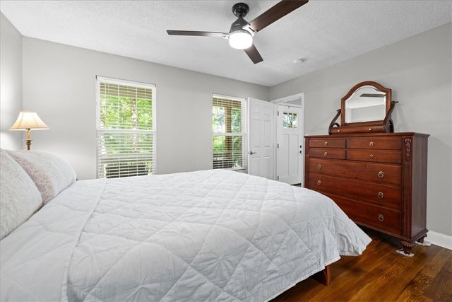 1321 S Arrowhead Drive, Westminster, SC 29693