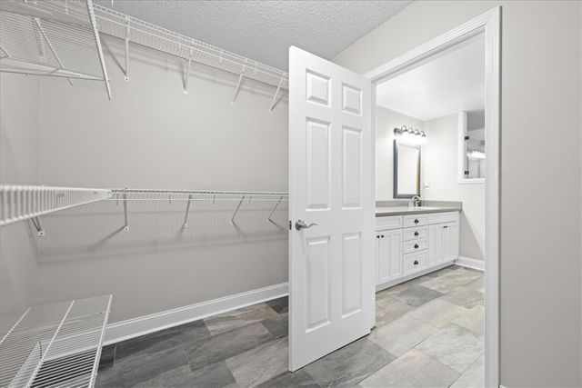1321 S Arrowhead Drive, Westminster, SC 29693