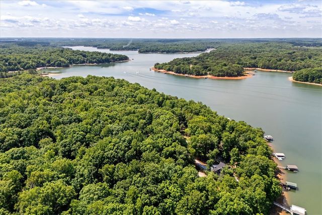 1321 S Arrowhead Drive, Westminster, SC 29693