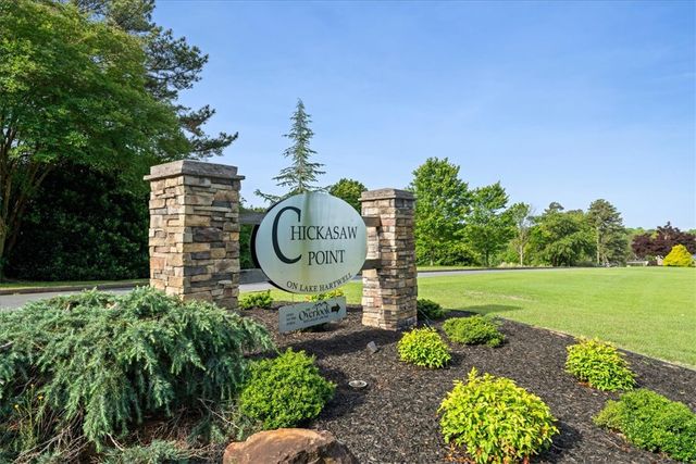 1321 S Arrowhead Drive, Westminster, SC 29693