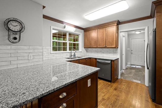 1321 S Arrowhead Drive, Westminster, SC 29693