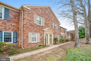 8396 FORRESTER BLVD #555, Springfield, VA 22152