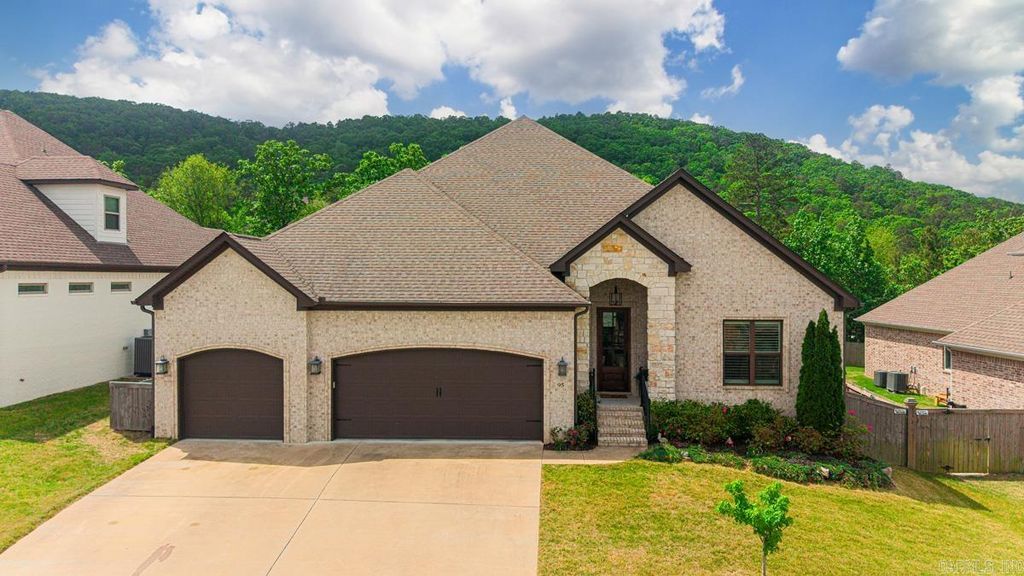 95 Clervaux Drive, Little Rock, AR 72223