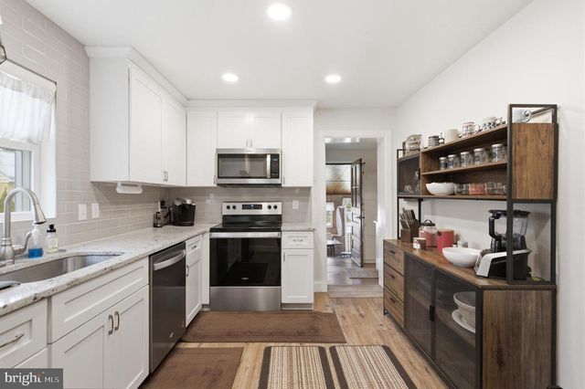 416 BREWER AVE, Hagerstown, MD 21740