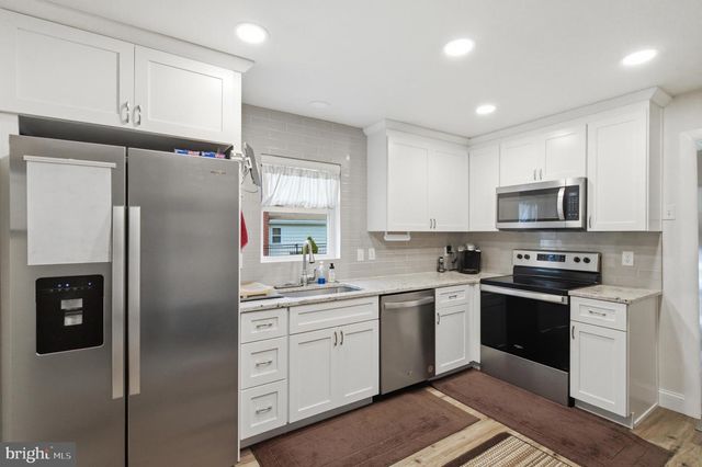 416 BREWER AVE, Hagerstown, MD 21740
