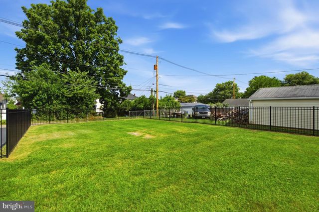 416 BREWER AVE, Hagerstown, MD 21740