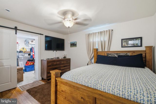 416 BREWER AVE, Hagerstown, MD 21740