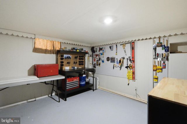 416 BREWER AVE, Hagerstown, MD 21740