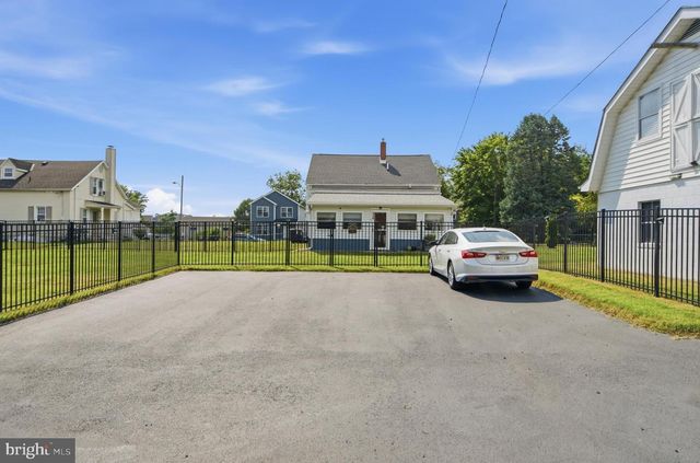416 BREWER AVE, Hagerstown, MD 21740