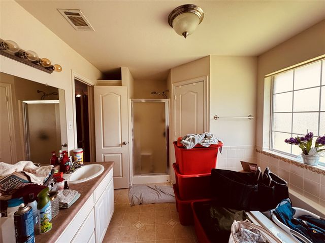 106 Oak Lane, Ladonia, TX 75449