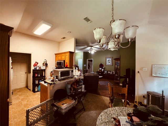 106 Oak Lane, Ladonia, TX 75449