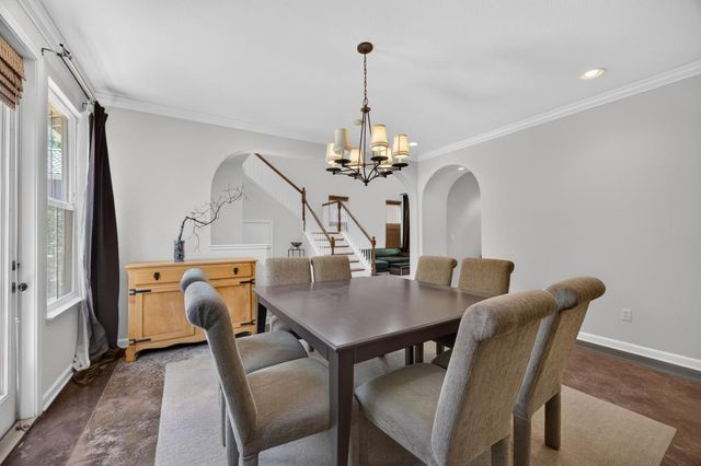 6227 Riverbank Cir, Stockton, CA 95219