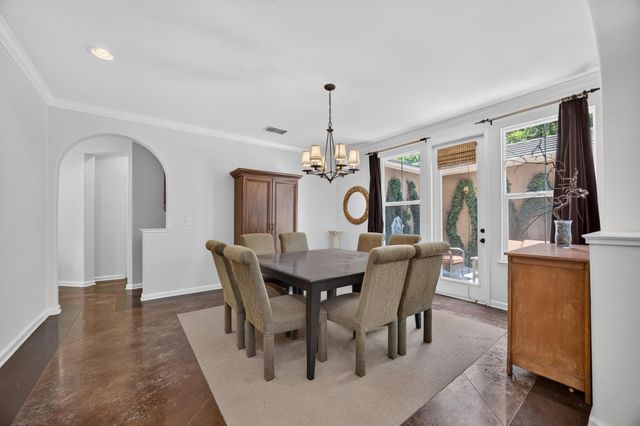 6227 Riverbank Cir, Stockton, CA 95219