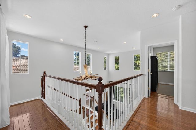 6227 Riverbank Cir, Stockton, CA 95219