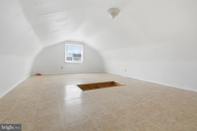 404 PIGEON VIEW LN, New Castle, DE 19720