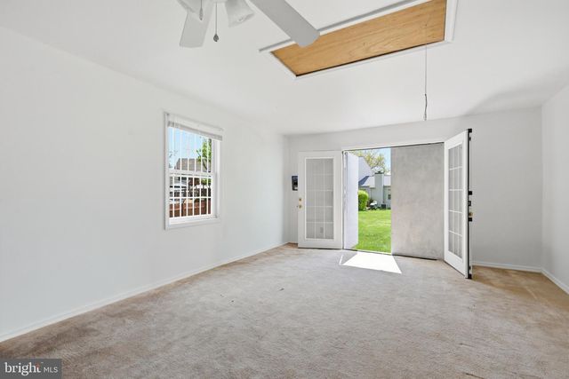 404 PIGEON VIEW LN, New Castle, DE 19720
