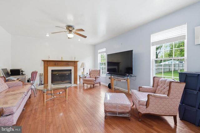 404 PIGEON VIEW LN, New Castle, DE 19720