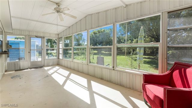 280 Indian Key LN, Naples, FL 34114