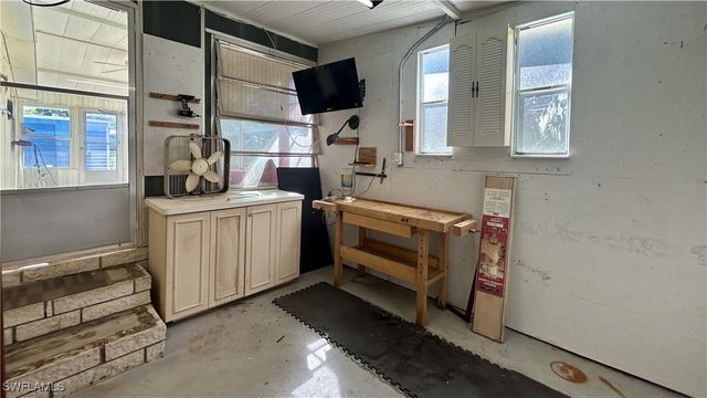 280 Indian Key LN, Naples, FL 34114