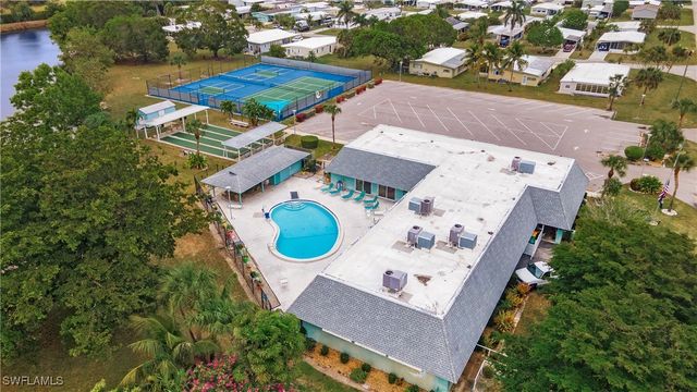 280 Indian Key LN, Naples, FL 34114