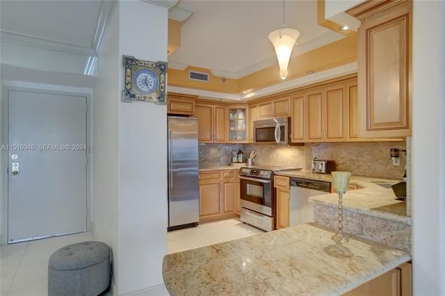 3850 Washington Street 812, Hollywood, FL 33021
