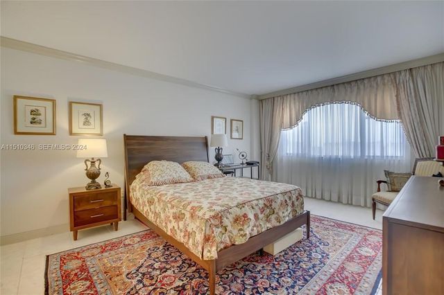 3850 Washington Street 812, Hollywood, FL 33021
