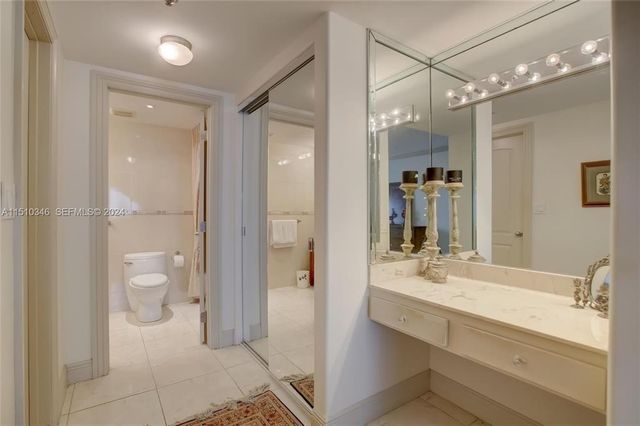 3850 Washington Street 812, Hollywood, FL 33021