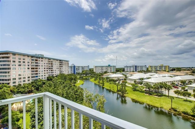 3850 Washington Street 812, Hollywood, FL 33021