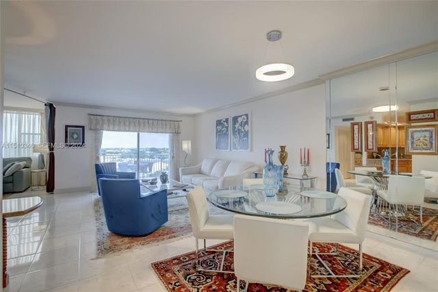 3850 Washington Street 812, Hollywood, FL 33021