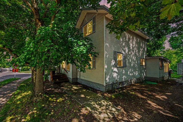 402 W Broadway Street, Three Rivers City, MI 49093