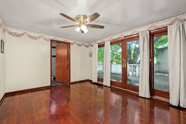 402 W Broadway Street, Three Rivers City, MI 49093