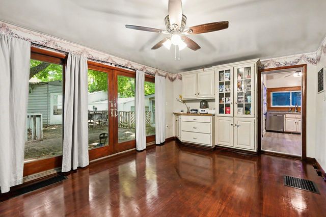 402 W Broadway Street, Three Rivers City, MI 49093